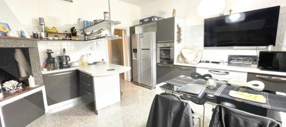 5 rooms Apartment in Dozza, Italy No. 24633 18