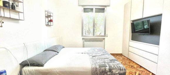 5 rooms Apartment in Dozza, Italy No. 24633 5