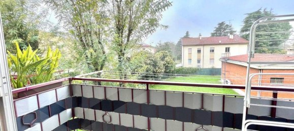 5 rooms Apartment in Dozza, Italy No. 24633 34