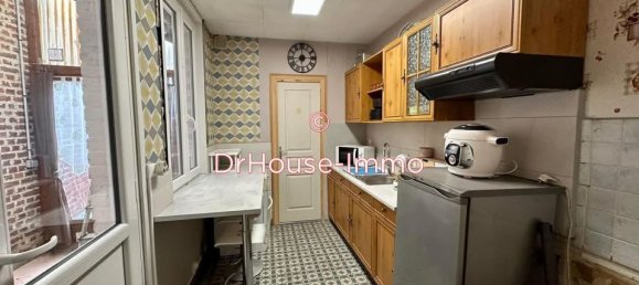 2 Schlafzimmer Stadthaus in Aire-sur-la-Lys, France, Nr. 48429 8