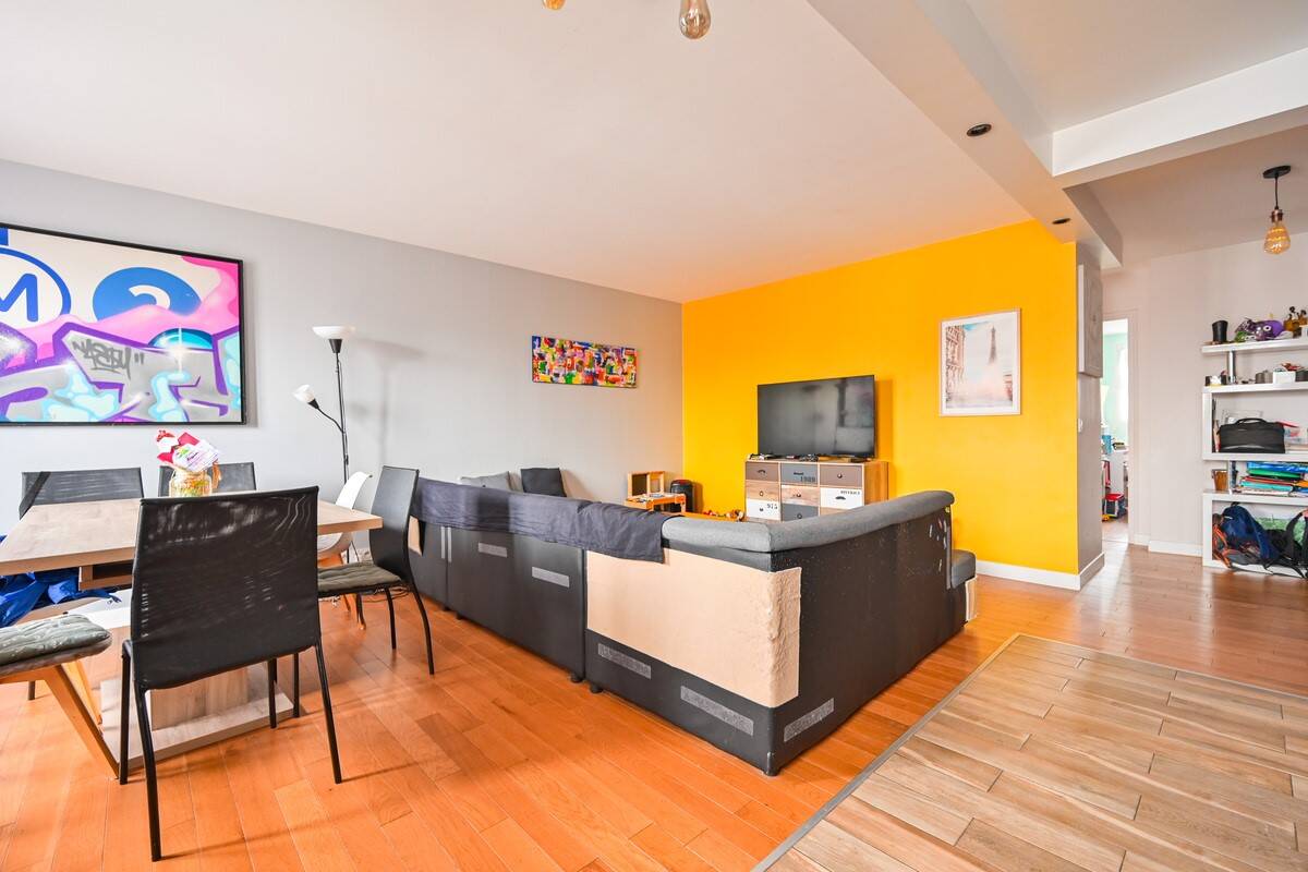 2 chambres Appartement à Créteil, France No. 318592