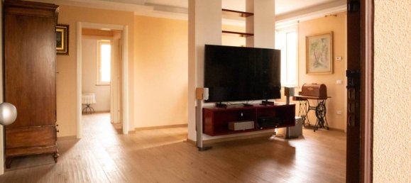 3 bedrooms House in Cecina, Italy No. 114637 12