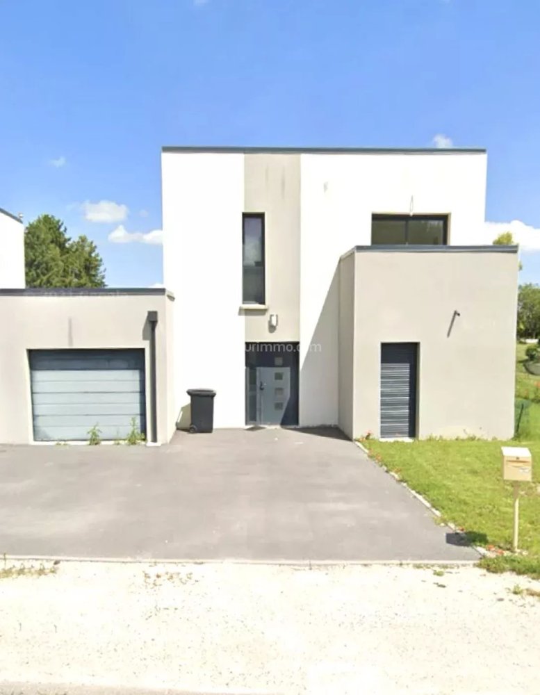 4 bedrooms House in Chalons-en-Champagne, France No. 38518