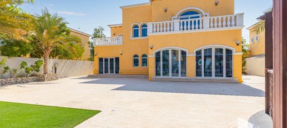 5 bedrooms Villa in Jumeirah Park, UAE No. 13671 3