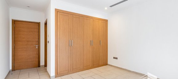 5 bedrooms Villa in Jumeirah Park, UAE No. 13671 18