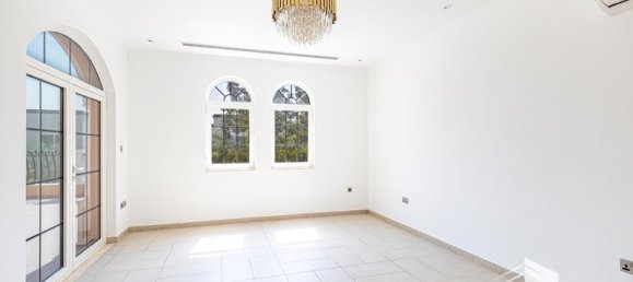 5 bedrooms Villa in Jumeirah Park, UAE No. 13671 14