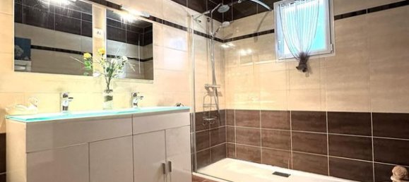 5 bedrooms House in Plaine, France No. 250750 15