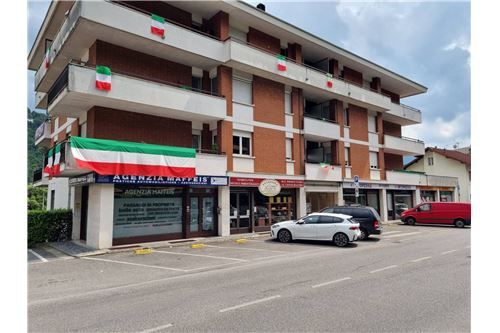 Коммерческая недвижимость с 2 комнатами в Гадзанига, Италия № 279204