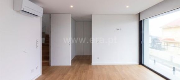 Таунхаус с 3 спальнями в Вила Нова ди Гая, Португалия № 151657 25