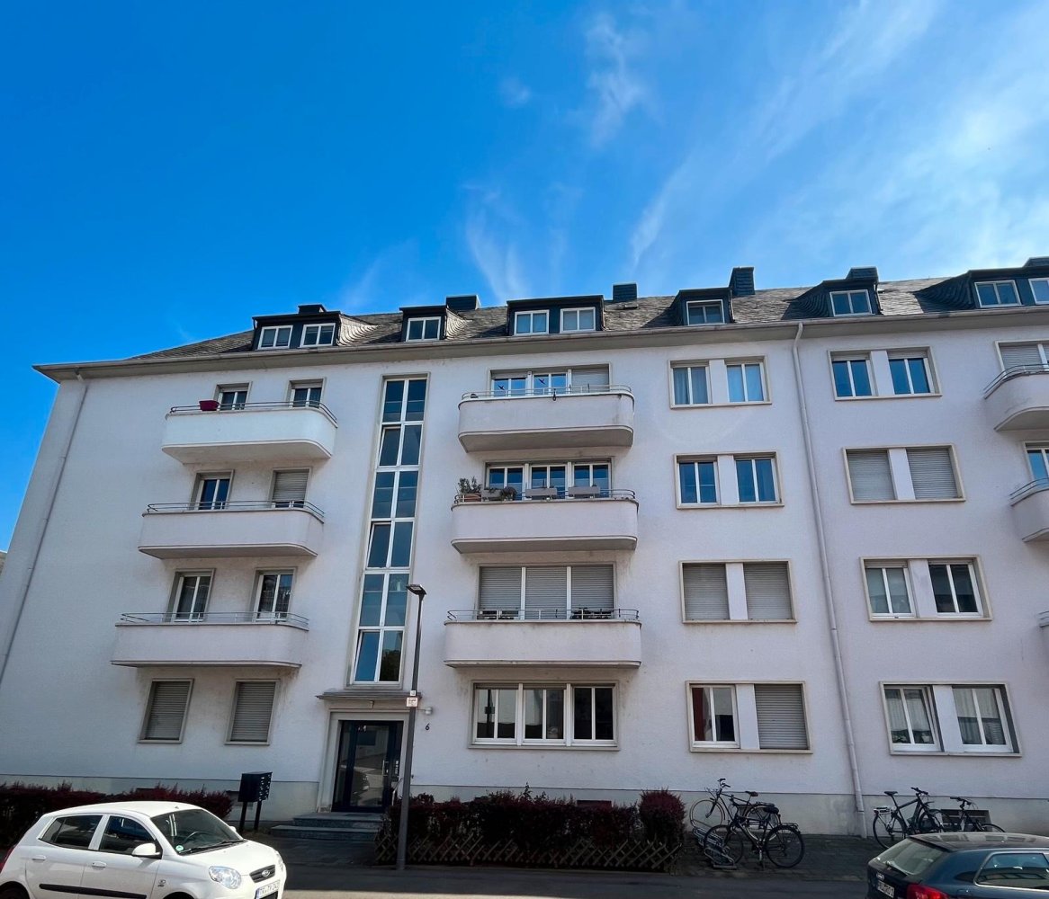 Квартира с 2 спальнями в Трир, Германия № 333297