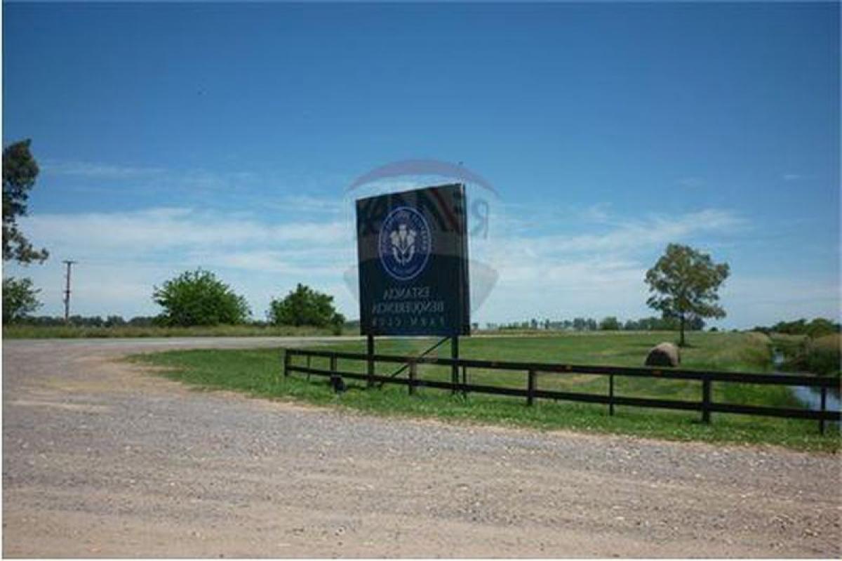 Terrain à Buenos Aires, Argentina No. 111021