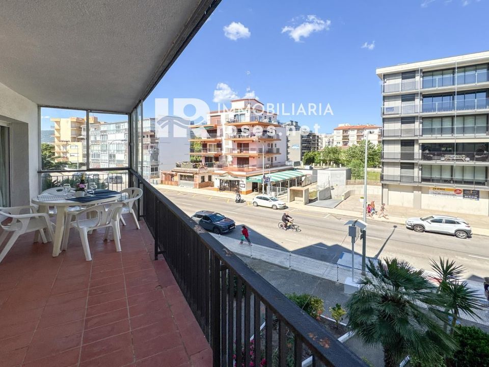 2 bedrooms Apartment in Roses, Spain No. 179095