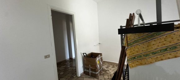 Квартира с 3 комнатами в Варесе, Италия № 334176 33