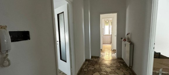 Квартира с 3 комнатами в Варесе, Италия № 334176 16