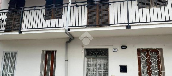 2 bedrooms House in Corio, Italy No. 117465 6