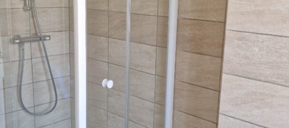 Adosado de 6 dormitorios en La Loupe, France No. 91263 15