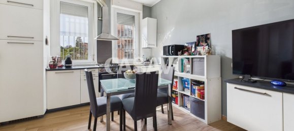 1 bedroom Apartment in Milan, Italy No. 360839 3