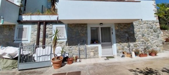 Casa de 10 divisões em Massarosa, Italy N.º 236927 12