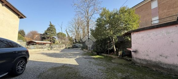 2غرفة شقة في Scanzorosciate, Italy رقم 142471 4