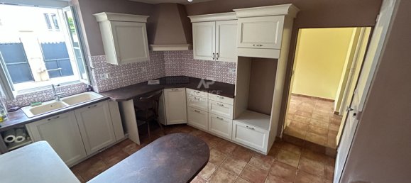 5 bedrooms House in Carrieres-sous-Poissy, France No. 145949 11