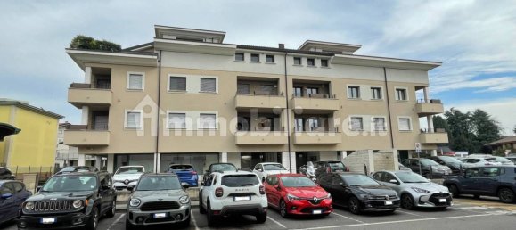 2غرفة مكتب في Giussano, Italy رقم 376630 2