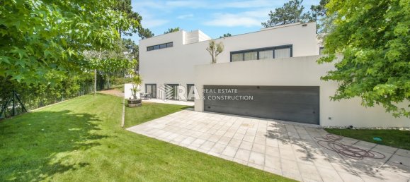 5 bedrooms House in Almada, Portugal No. 99950 6