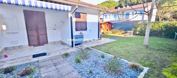 2 bedrooms House in Comacchio, Italy No. 207168 15