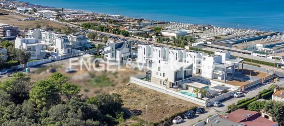 997m² Land in Fiumicino, Italy No. 303821 10