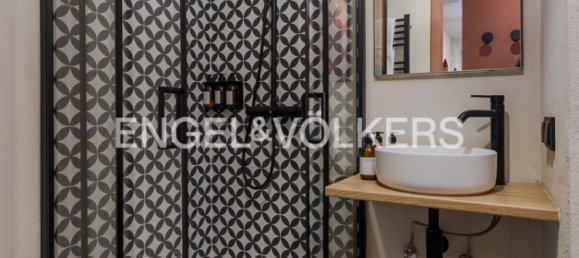 1 room Commercial property in Lisbon, Portugal No. 11020 14