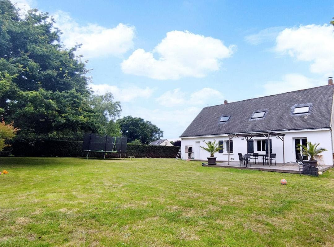 Casa de 4 dormitorios en Saint-Mars-du-Desert, France No. 291673