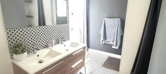 Casa de 4 dormitorios en Saint-Mars-du-Desert, France No. 291673 4