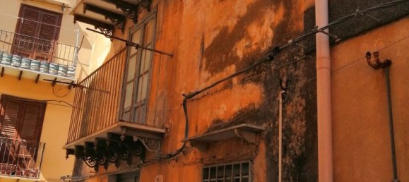 Villa de 5 divisões em Termini Imerese, Italy N.º 117317 2