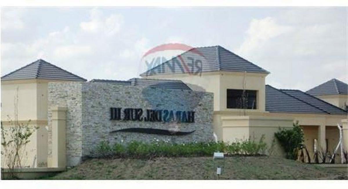 Grundstück in Brandsen, Argentina, Nr. 35075