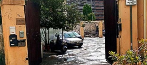 70m² Commercial property in Cosenza, Italy No. 271979 10