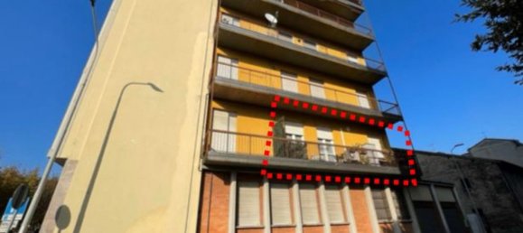 3 rooms Apartment in Casteggio, Italy No. 180044 4