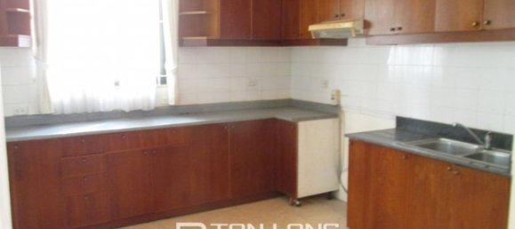 3 bedrooms Apartment in Dong Da, Vietnam No. 3489 3