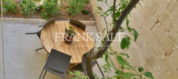 Moradia em banda T2 em Sliema, Malta N.º 9351 9