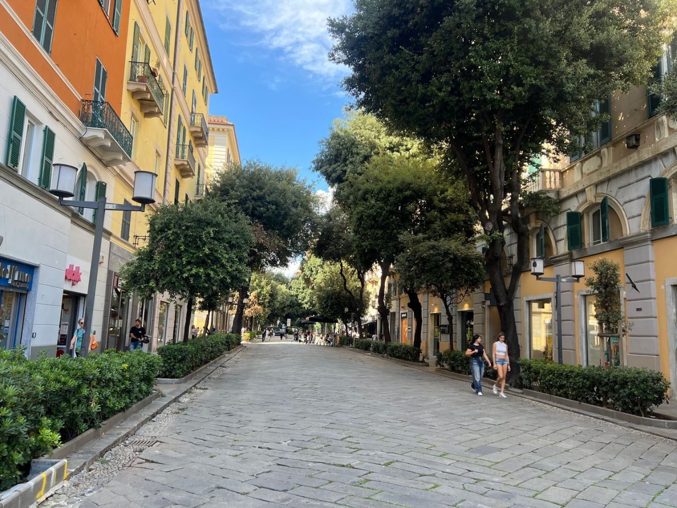 7 Schlafzimmer Wohnung in Savona, Italy, Nr. 337655