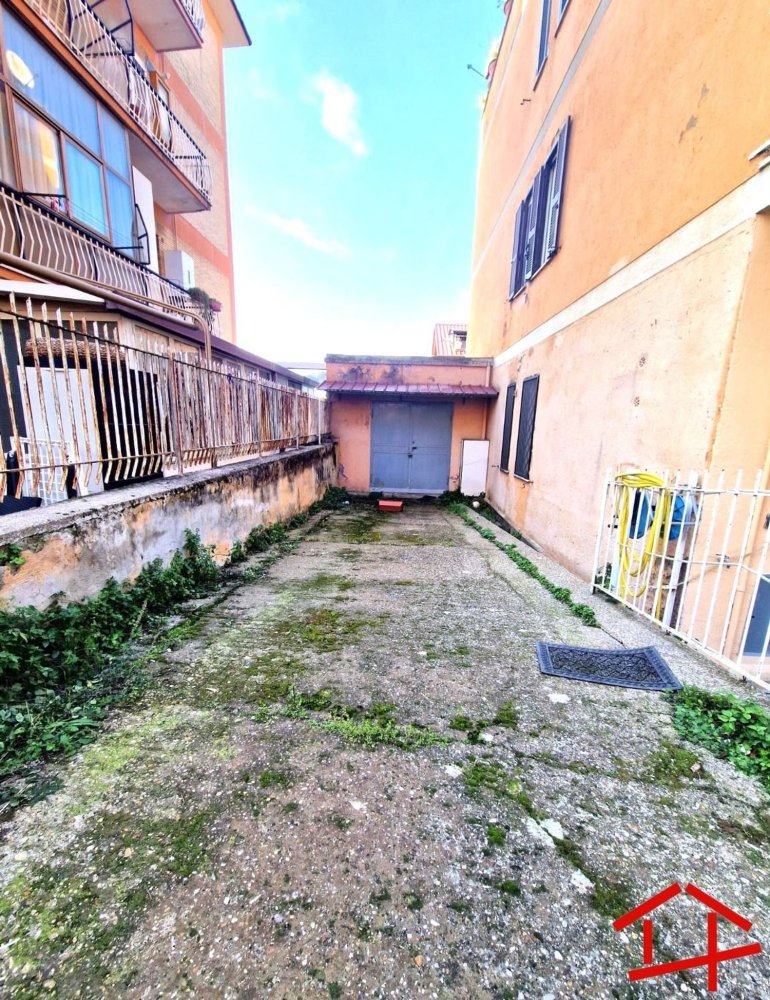 Garagem em Rome, Italy 19 m² N.º 191340