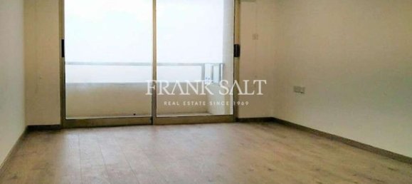 142m² Office in Sliema, Malta No. 12969 7