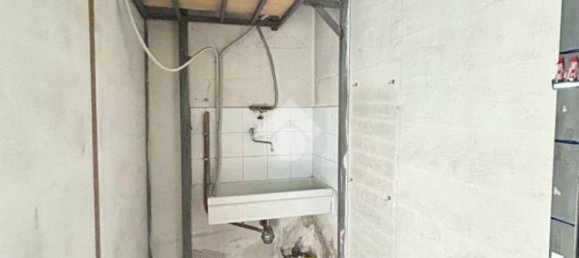 Коммерческая недвижимость с 2 комнатами в Сарцана, Италия № 74385 17