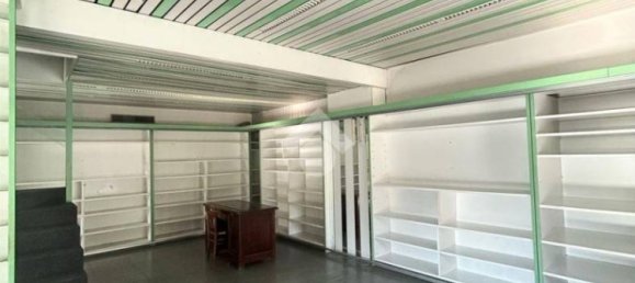 Коммерческая недвижимость с 2 комнатами в Сарцана, Италия № 74385 3