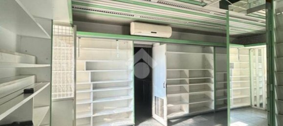 Коммерческая недвижимость с 2 комнатами в Сарцана, Италия № 74385 13