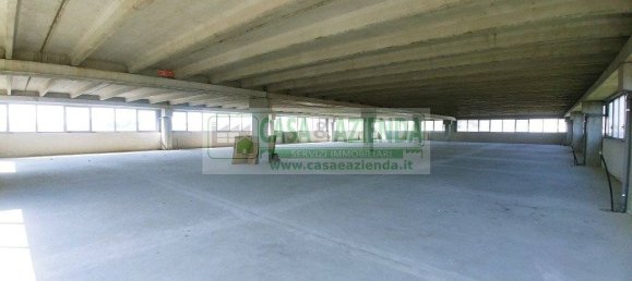 1-Zimmer Lagerhaus in Vimodrone, Italy, Nr. 86090 2