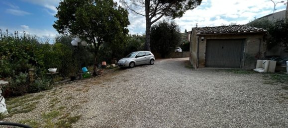 8 rooms House in Terricciola, Italy No. 103008 14