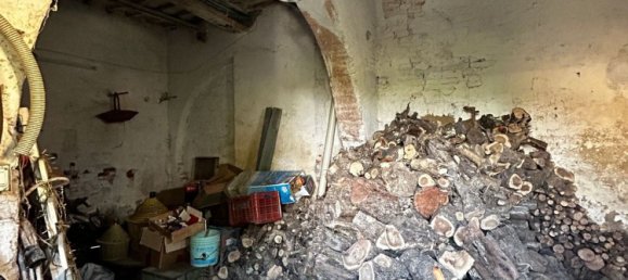 8 rooms House in Terricciola, Italy No. 103008 18