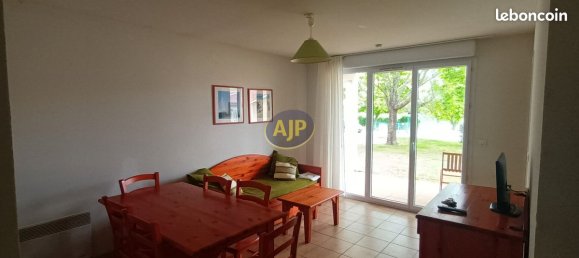 Apartamento de 2 dormitorios en Soulac-sur-Mer, France No. 103104 3