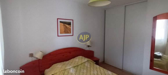 Apartamento de 2 dormitorios en Soulac-sur-Mer, France No. 103104 4