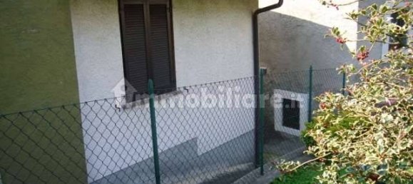2 bedrooms House in Sant'Omobono Terme, Italy No. 87586 4