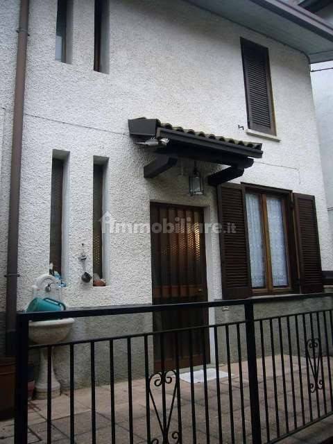 2 bedrooms House in Sant'Omobono Terme, Italy No. 87586